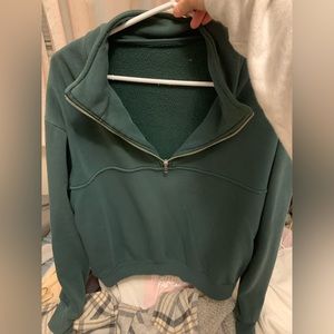 Forest green 1/2 zip up